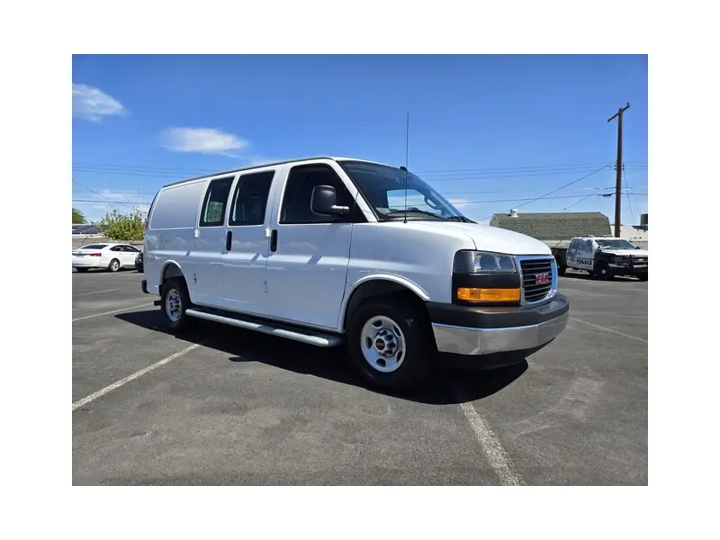 2025 GMC SAVANA