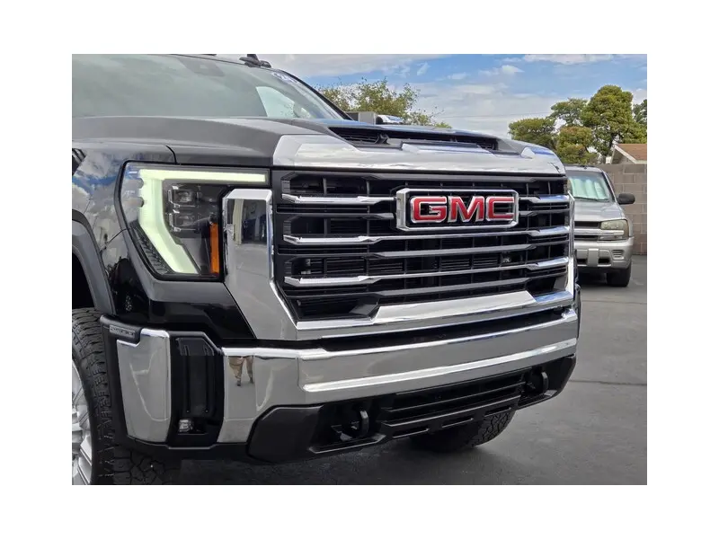 2024 GMC SIERRA