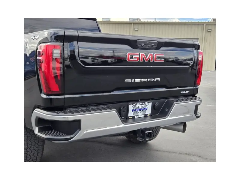 2024 GMC SIERRA