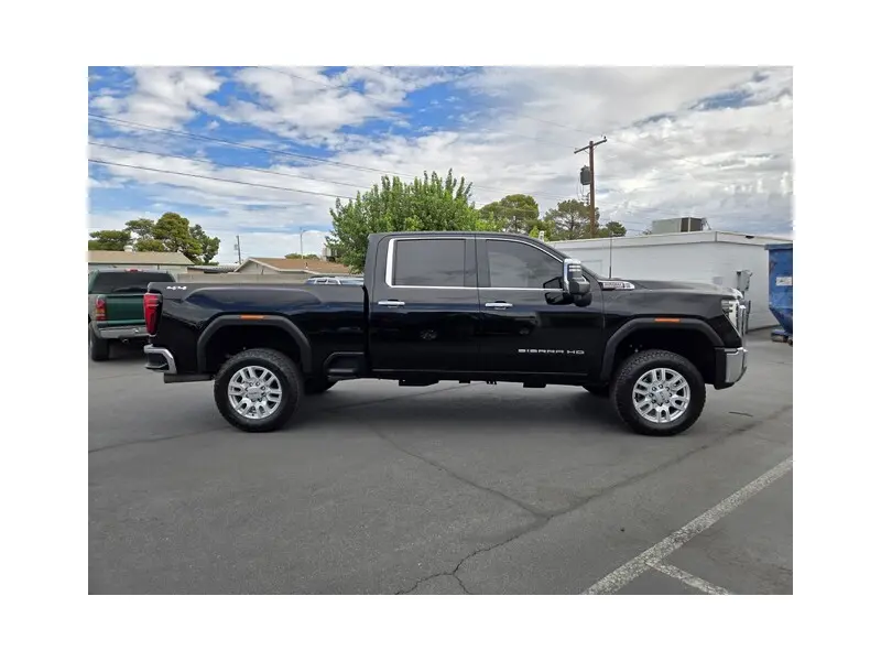 2024 GMC SIERRA