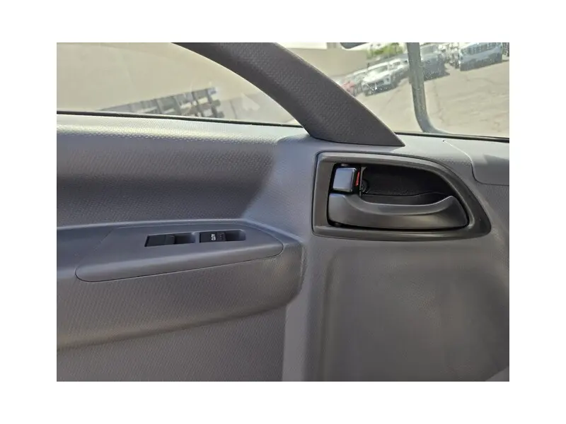 2026 ISUZU NPR HD