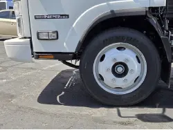 2026 ISUZU NPR HD