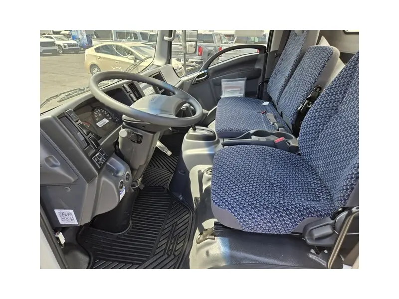 2026 ISUZU NPR HD