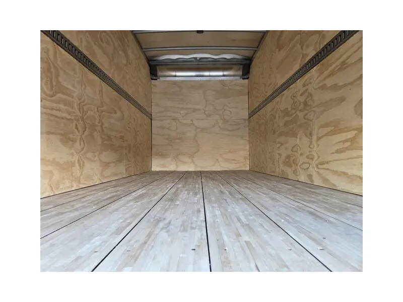 2026 ISUZU NPR HD