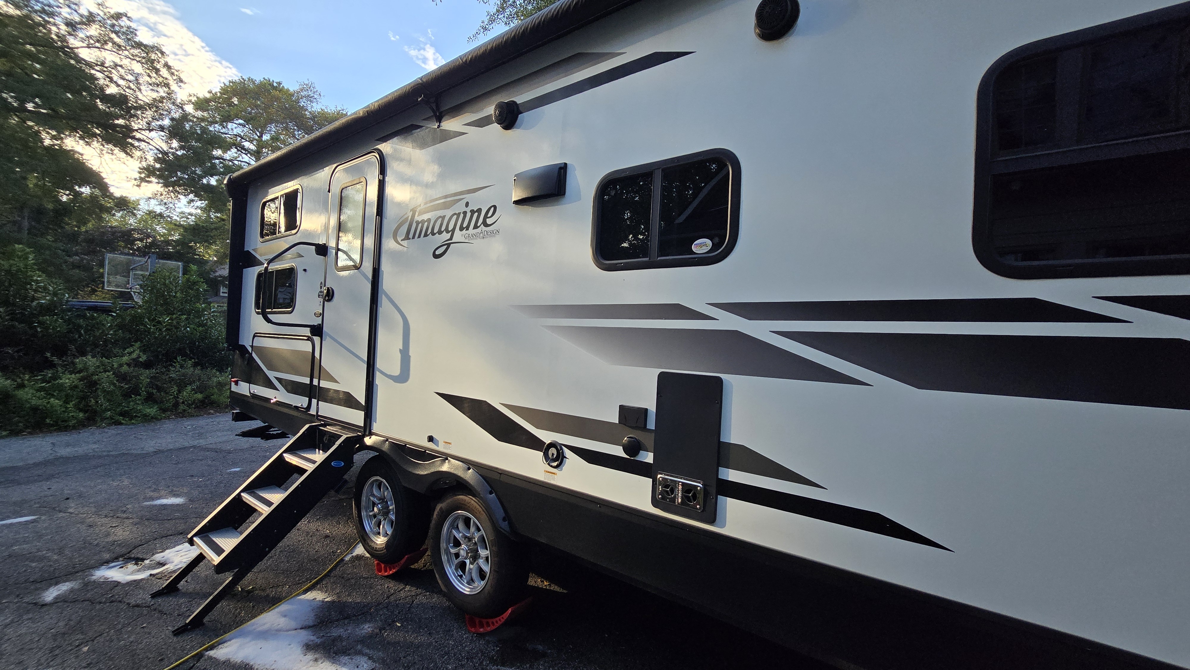 2020 Grand Design IMAGINE 2400BH RV