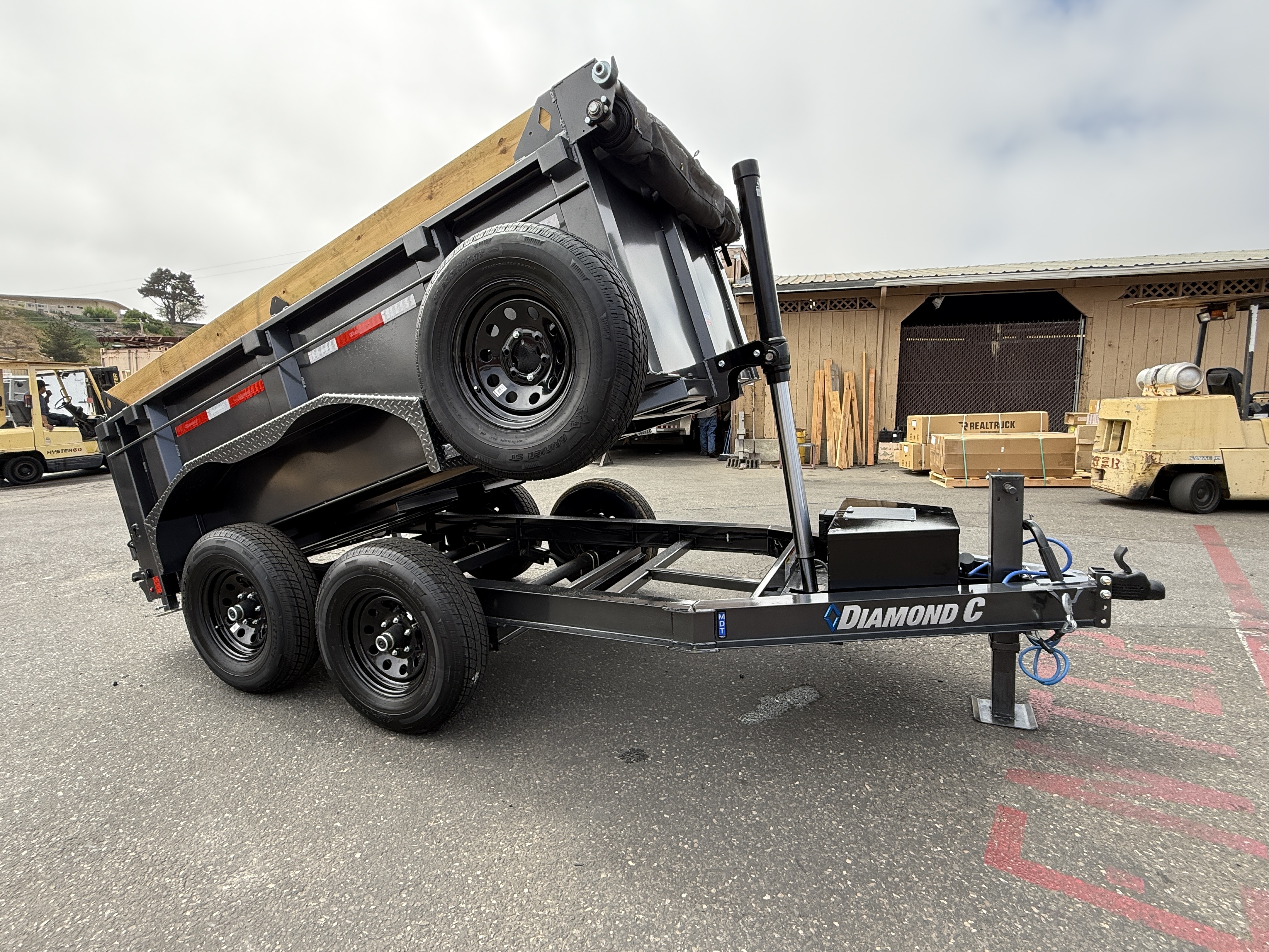 2027 DIAMOND C MDT206 MEDIUM DUTY DUMP TRAILER(6766) in Arroyo Grande, CA