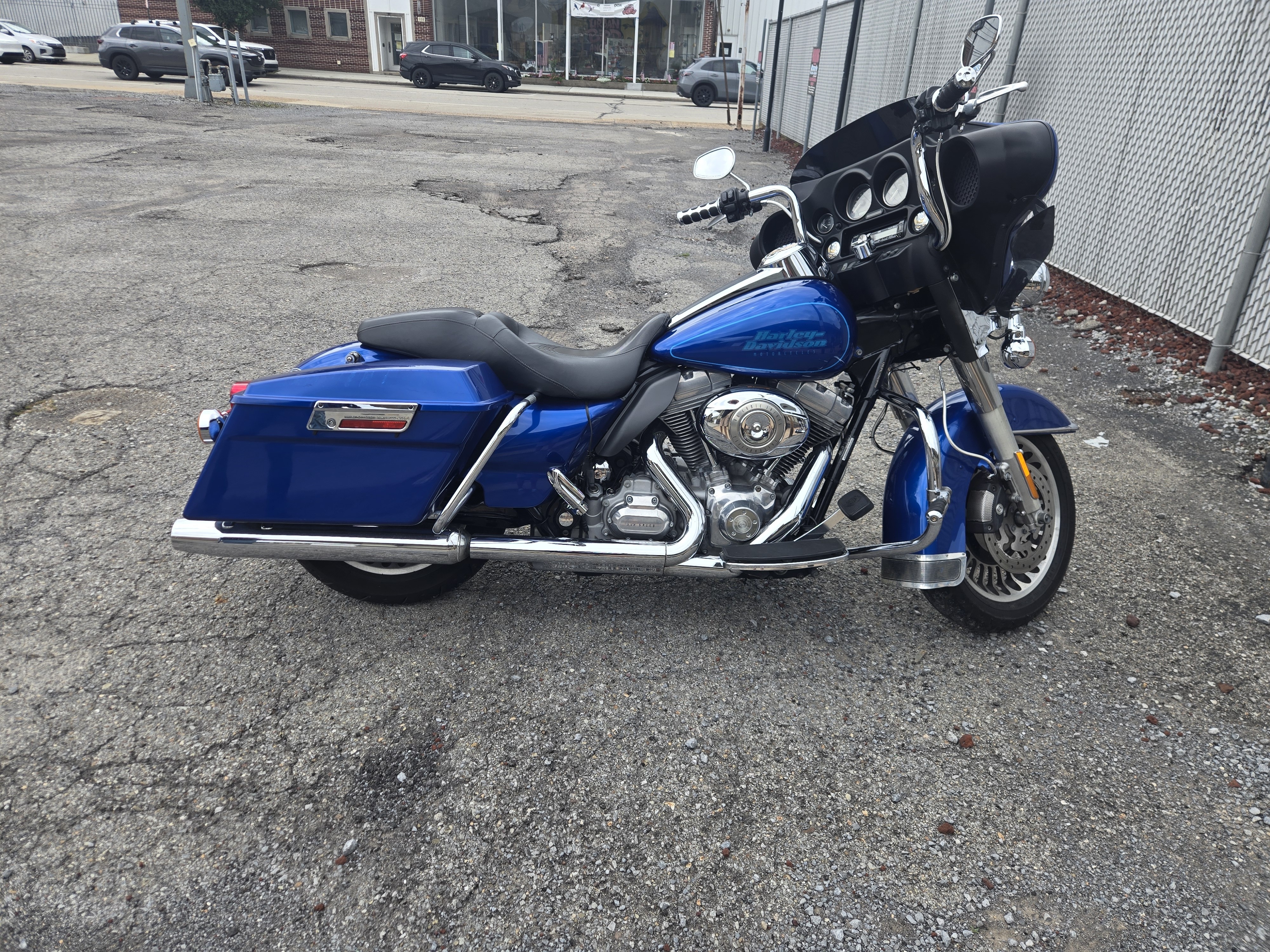 2009 Harley-Davidson Electra Glide® Standard STANDARD in Coraopolis, PA