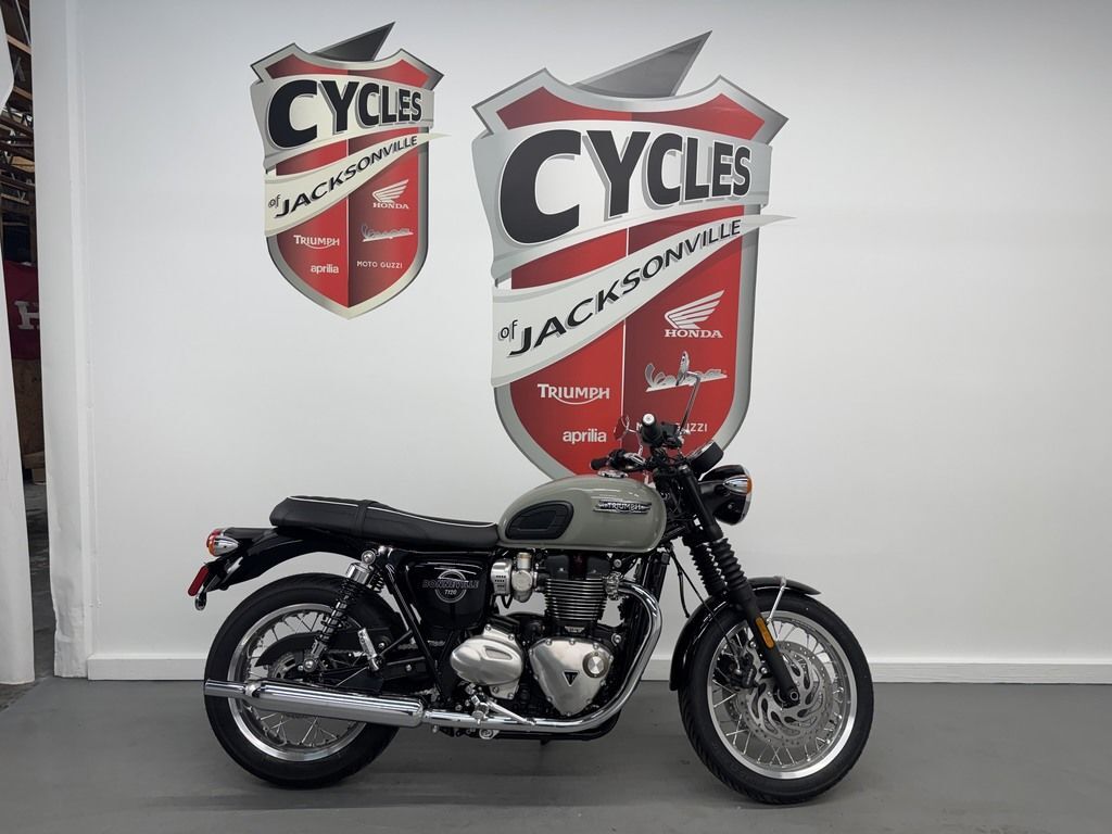 2026 Triumph Bonneville T120 Stone grey BASE in Jacksonville, FL