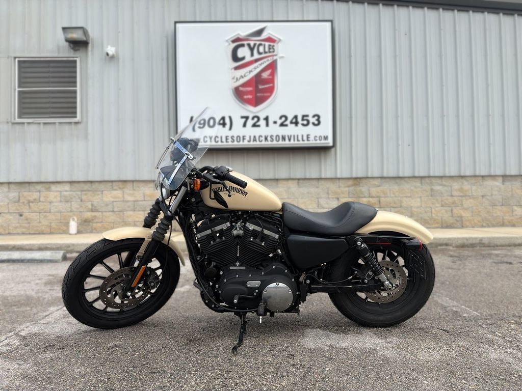 2015 Harley-Davidson® XL883N - Sportster® Iron 883 IRON in Jacksonville, FL