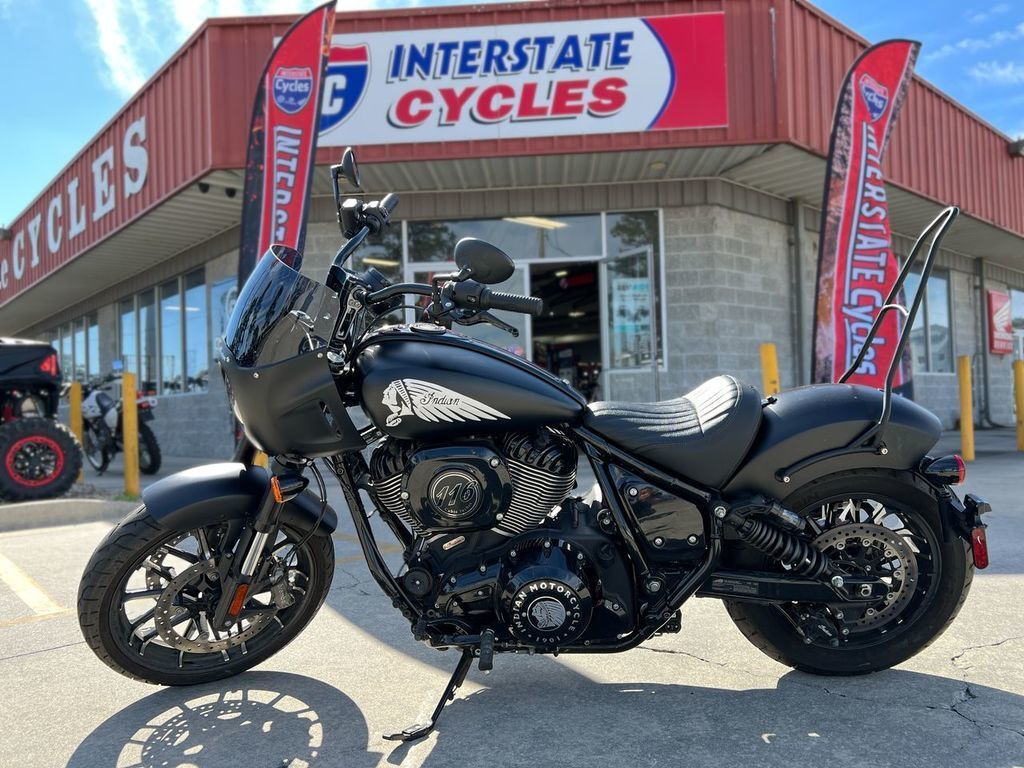 2023 Indian Motorcycle® Sport Chief Black Smoke in Lake City, FL