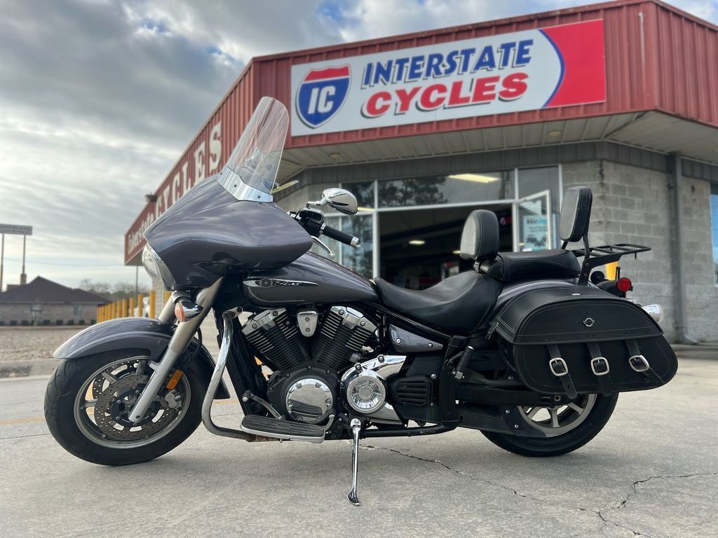 2014 Yamaha V Star® 1300 Deluxe 1300 DELUXE in Lake City, FL