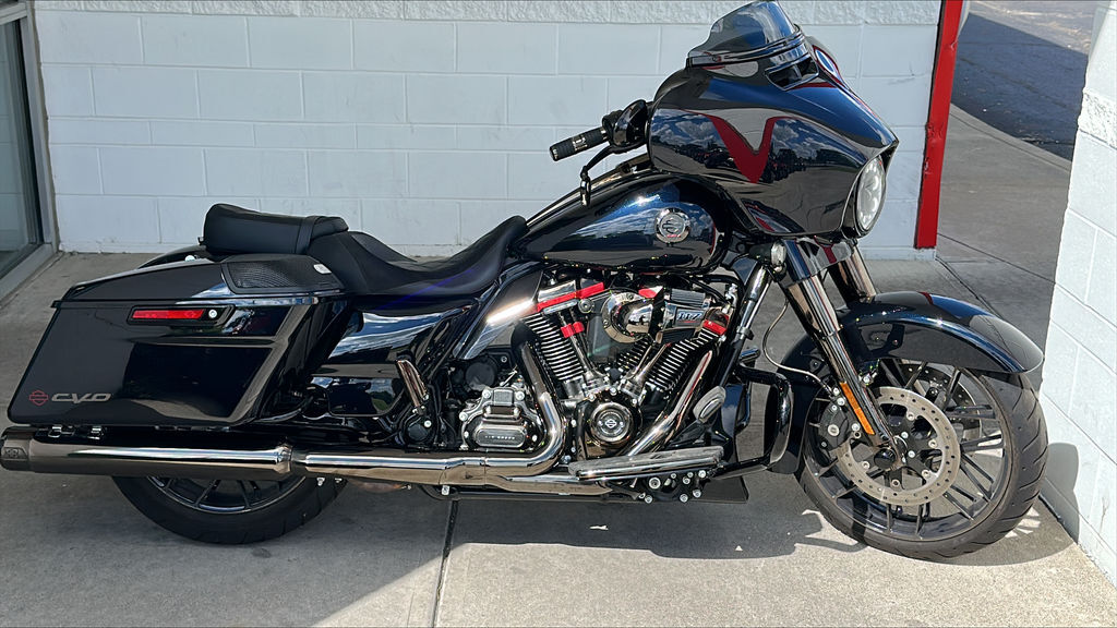 2022 Harley-Davidson® FLHXSE - CVO Street Glide® CVO in Heath, OH