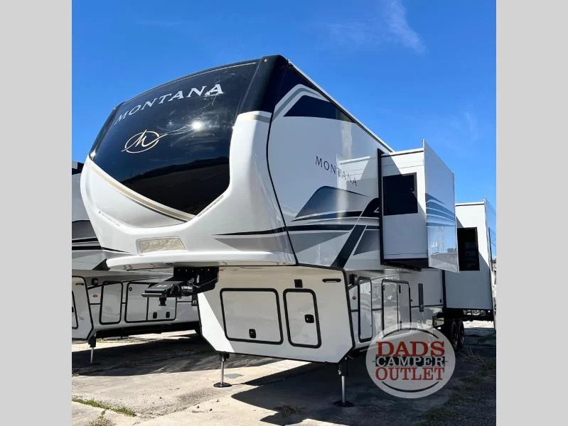 2025 Keystone Rv Montana 3901RK Rear Kitchen in picayune MS