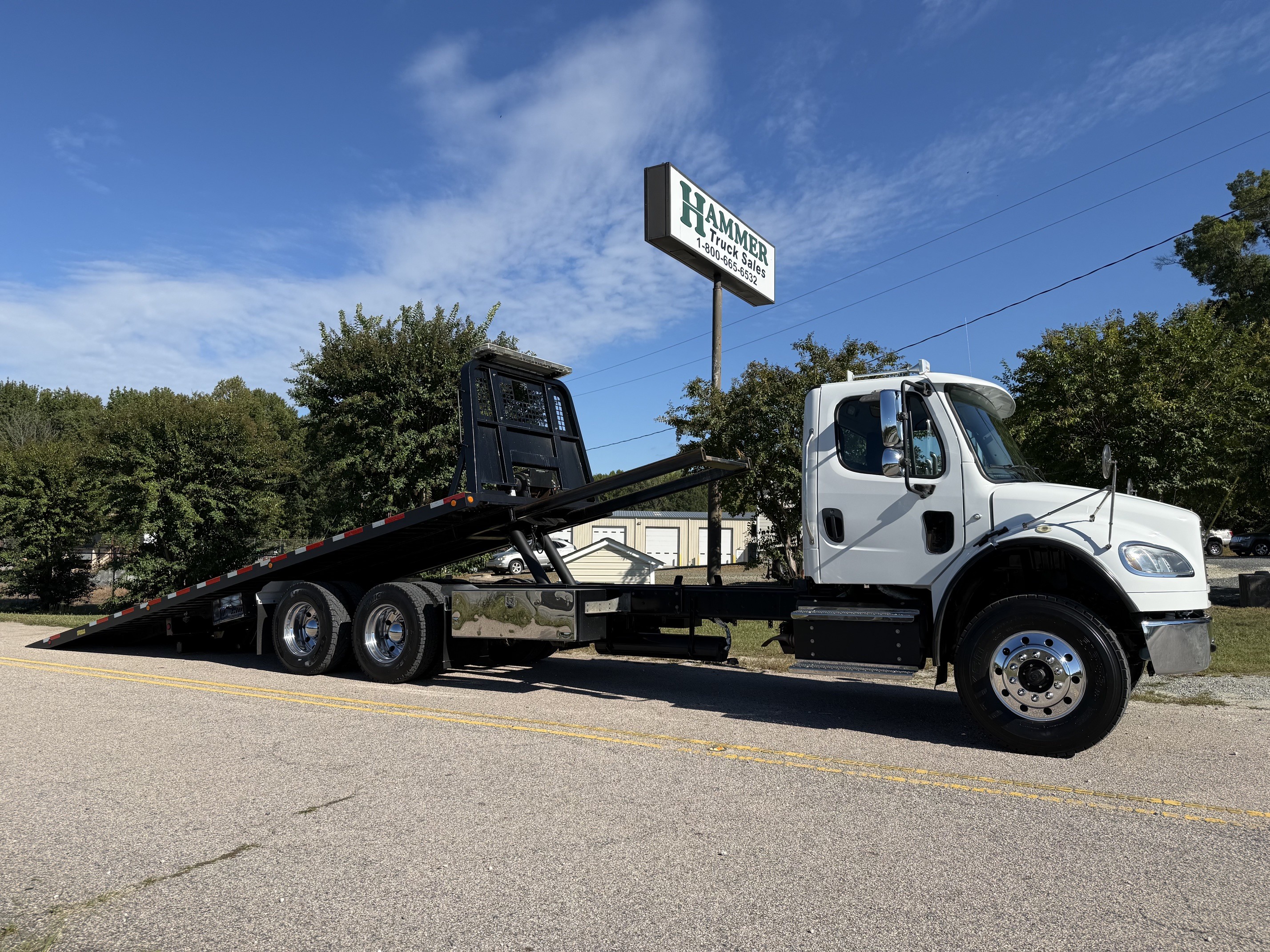 2019 FREIGHTLINER BUSINESS CLASS M2 106 in Salisbury, NC