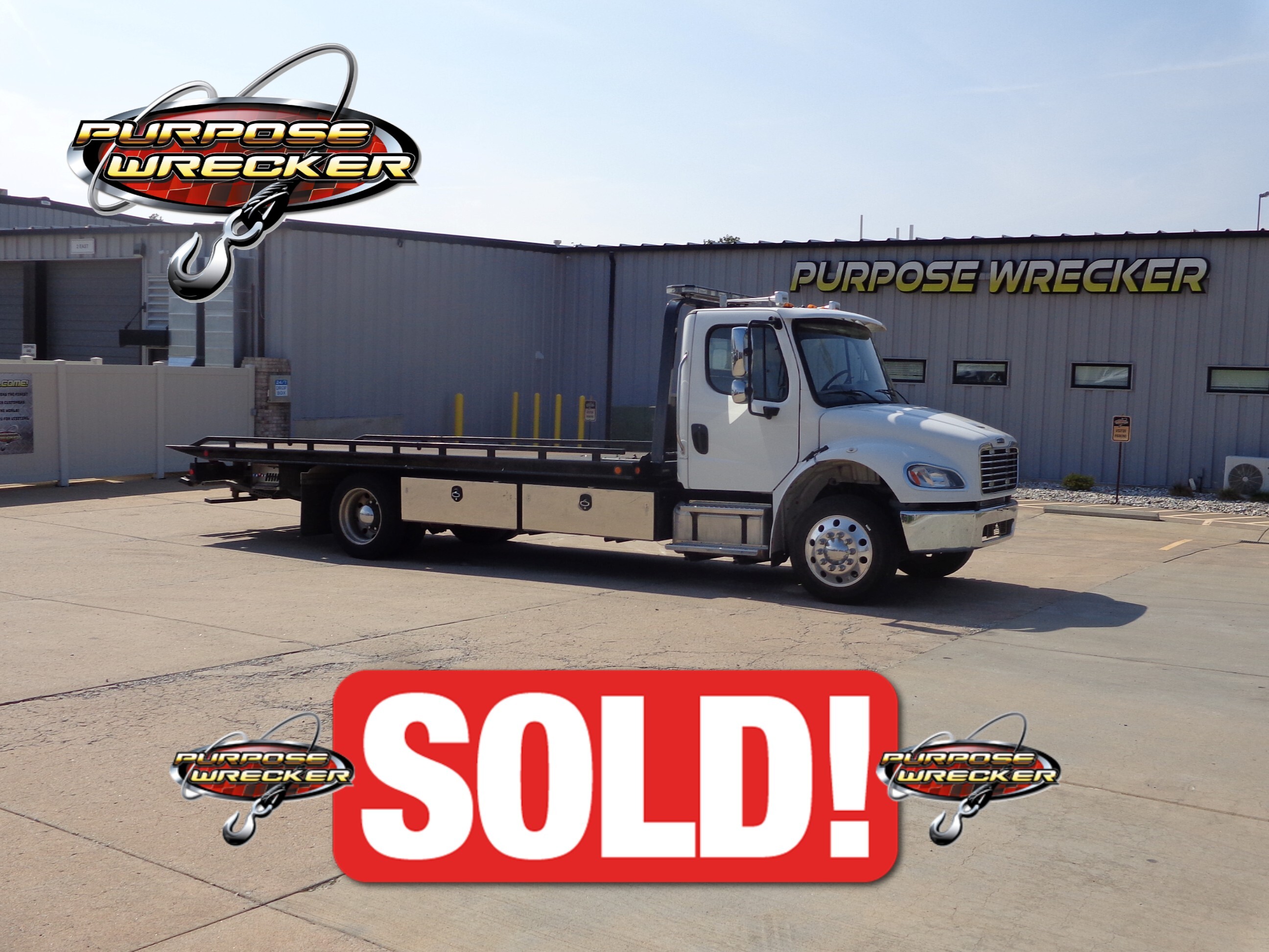 2023 FREIGHTLINER BUSINESS CLASS M2 106 in Wentzville, MO