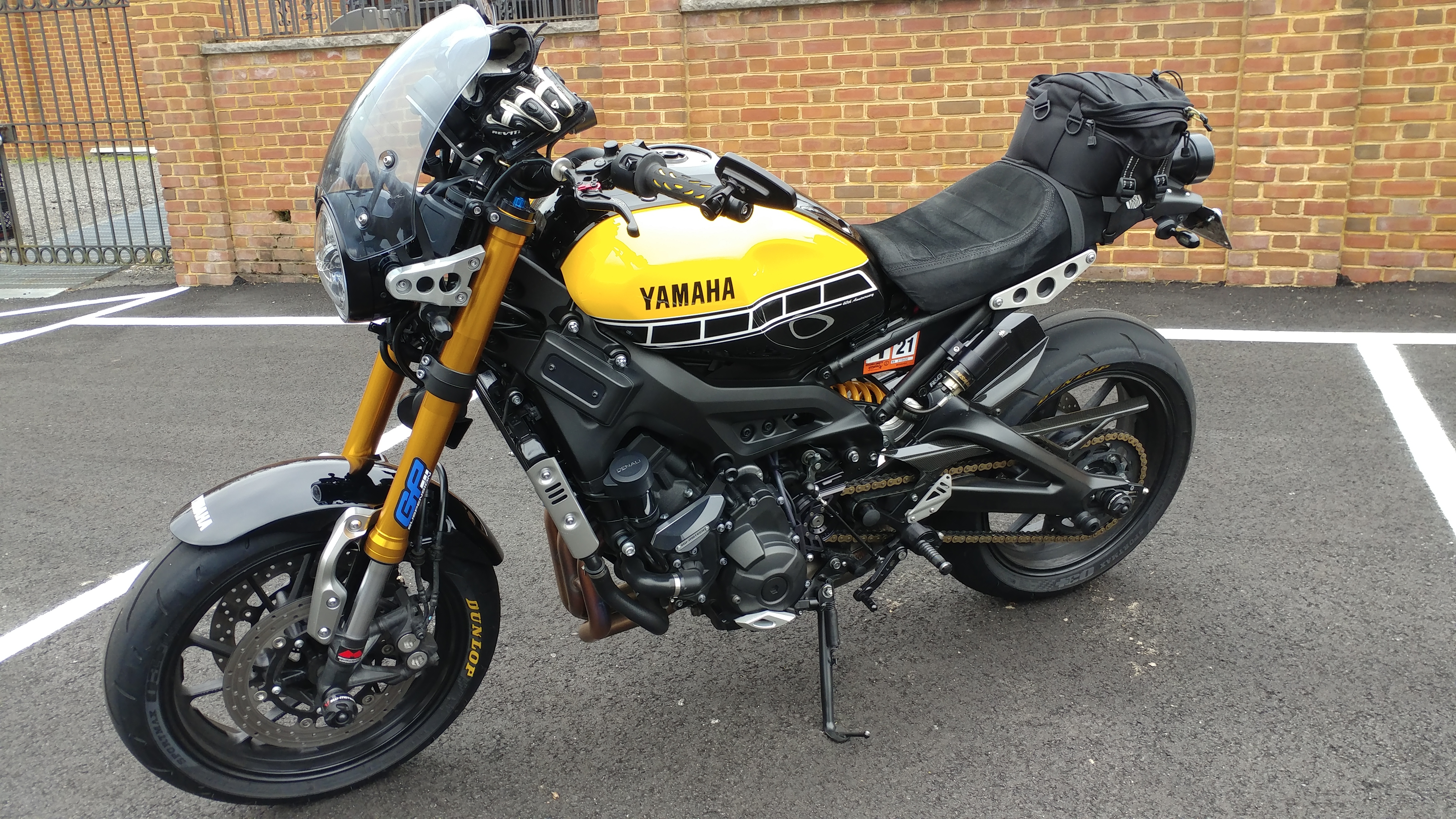 2016 Yamaha XSR 900 Custom motorcycle