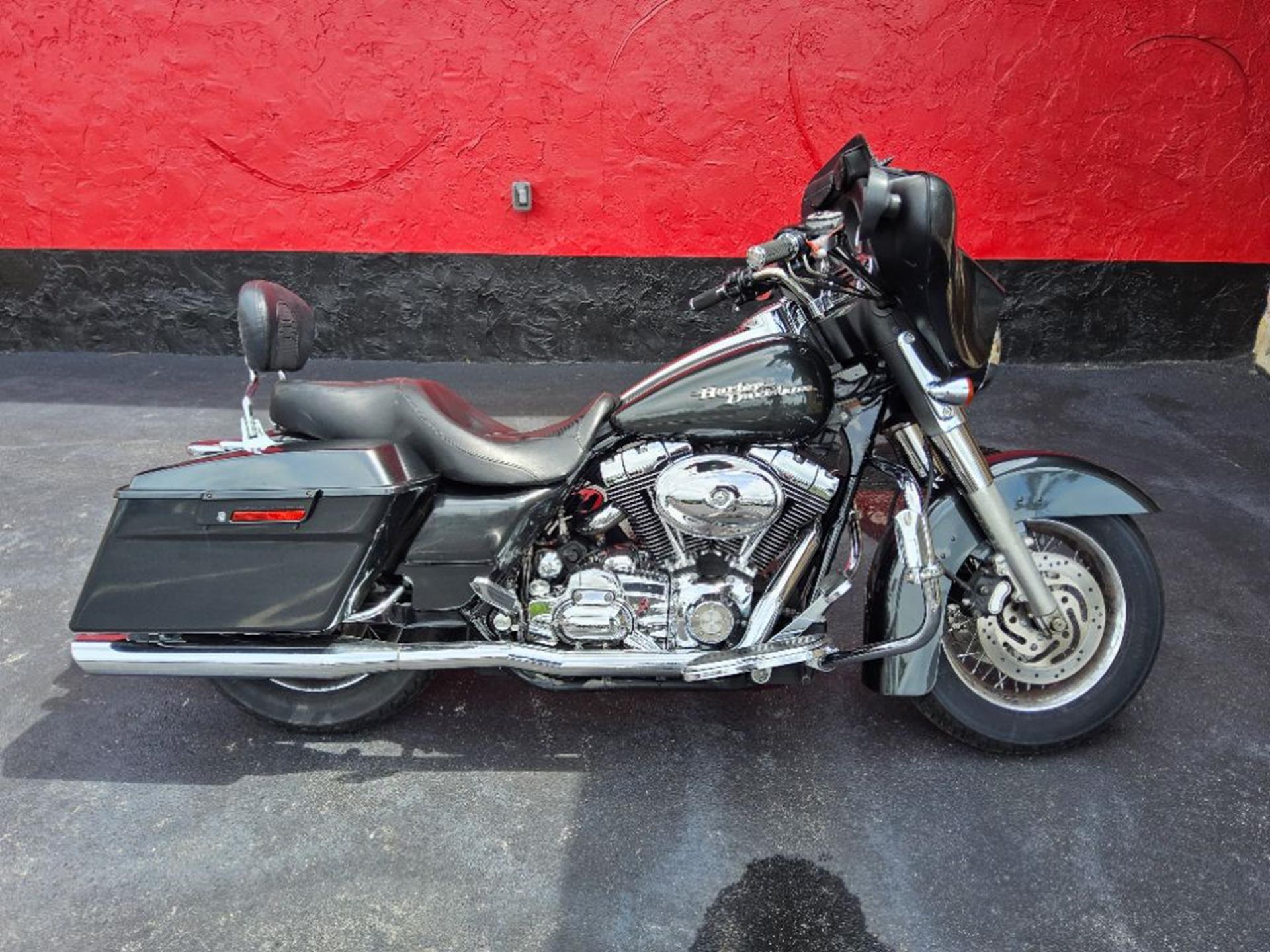 2007 Harley-Davidson FLHX Street Glide™ FLHX in Fort Myers, FL