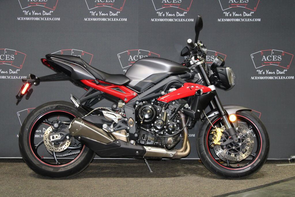 2016 Triumph Street Triple R R in Frederick, CO