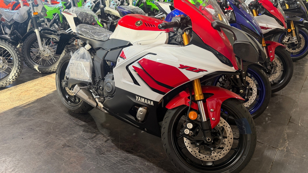 2026 Yamaha YZF R7 R7 in Sublimity, OR