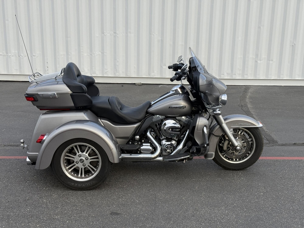 2016 Harley-Davidson Trike Tri Glide Ultra ULTRA CLASSIC in Kennewick, WA