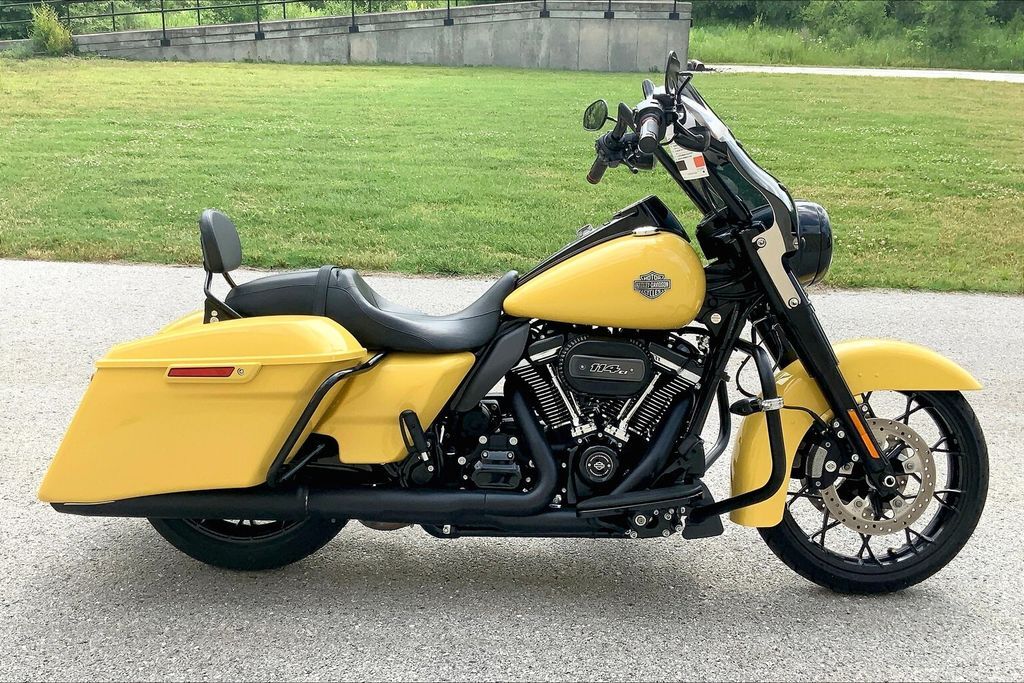 2023 Harley-Davidson® FLHRXS - Road King® Special Touring motorcycle