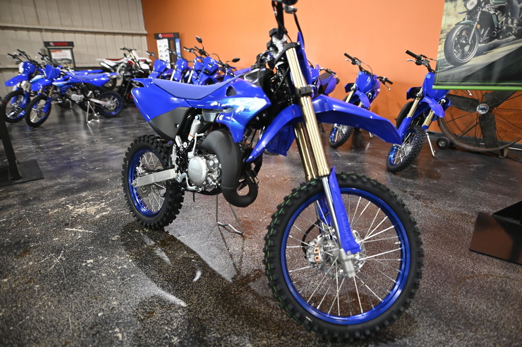 2027 Yamaha YZ85LW Youth Dirt Bike motorcycle