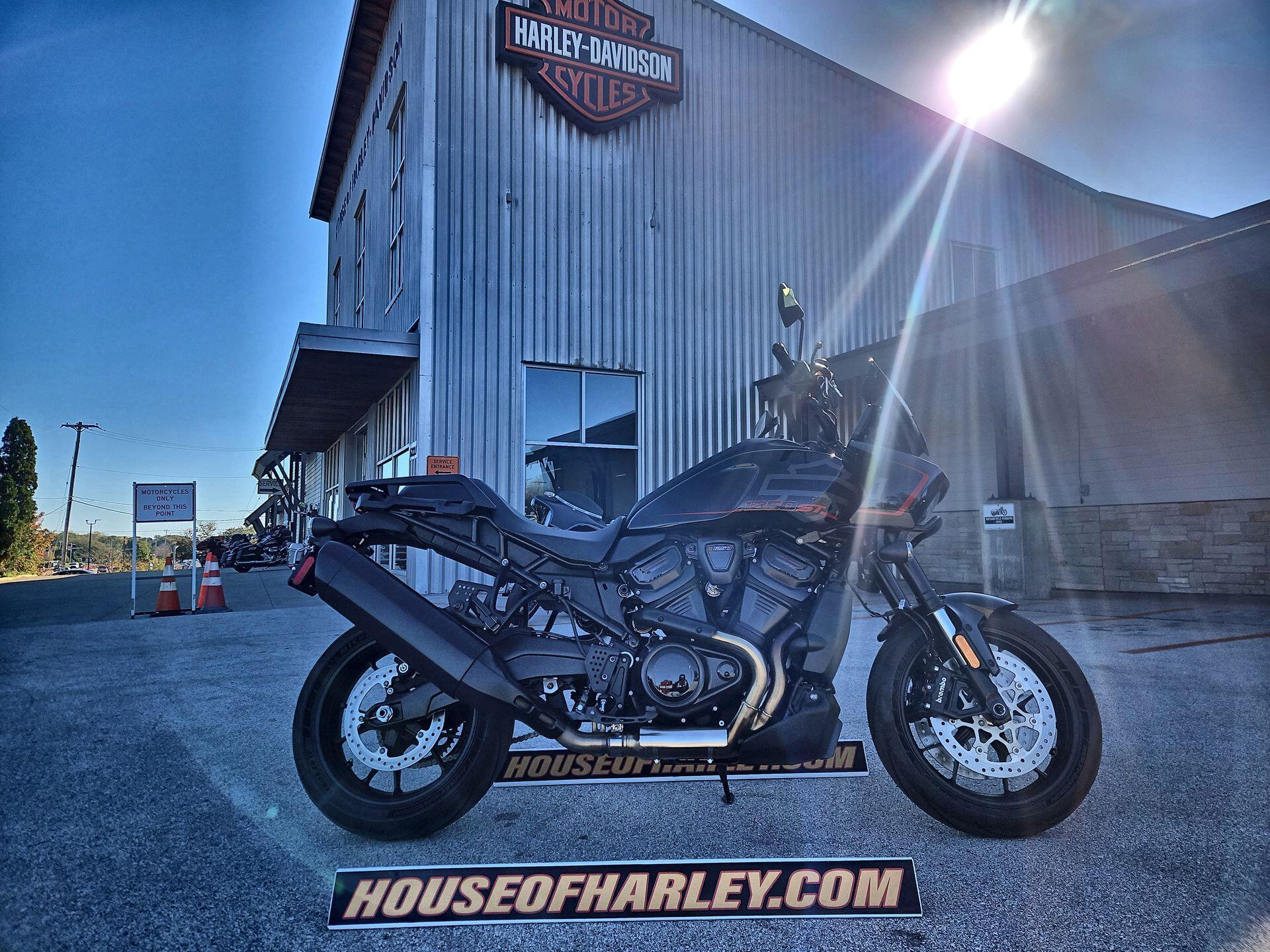2025 Harley-Davidson Pan America 1250 ST 1250 ST in Milwaukee, WI