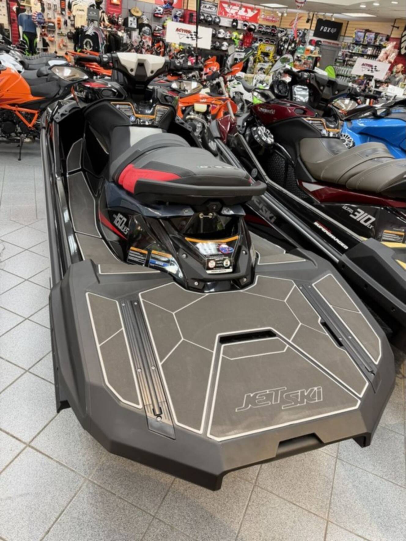 A photo of this 2025 Kawasaki Ultra® 160LX-S