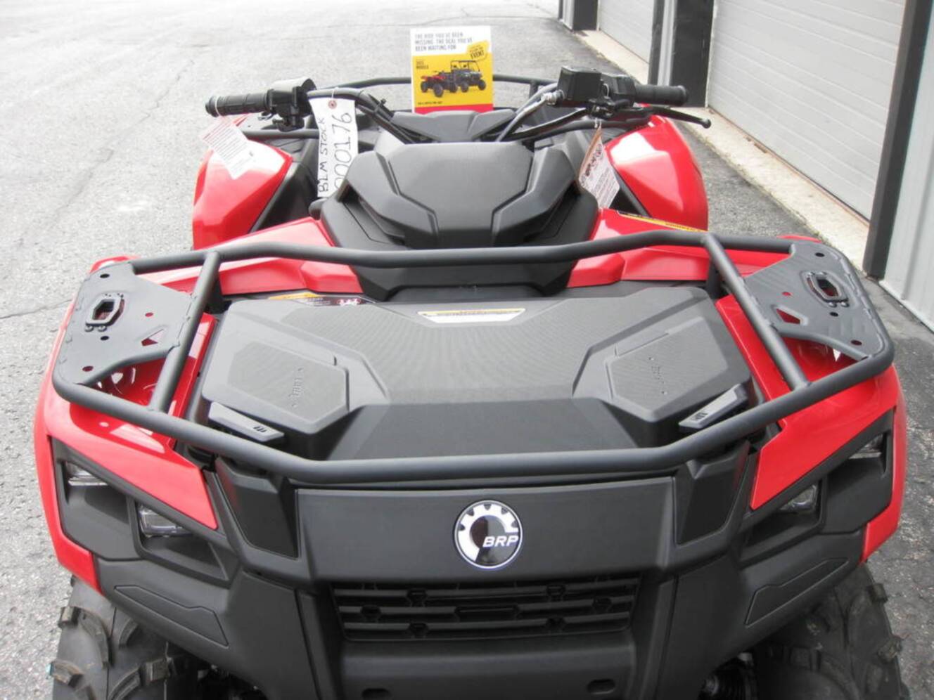A photo of this 2025 Can-Am Outlander DPS 500