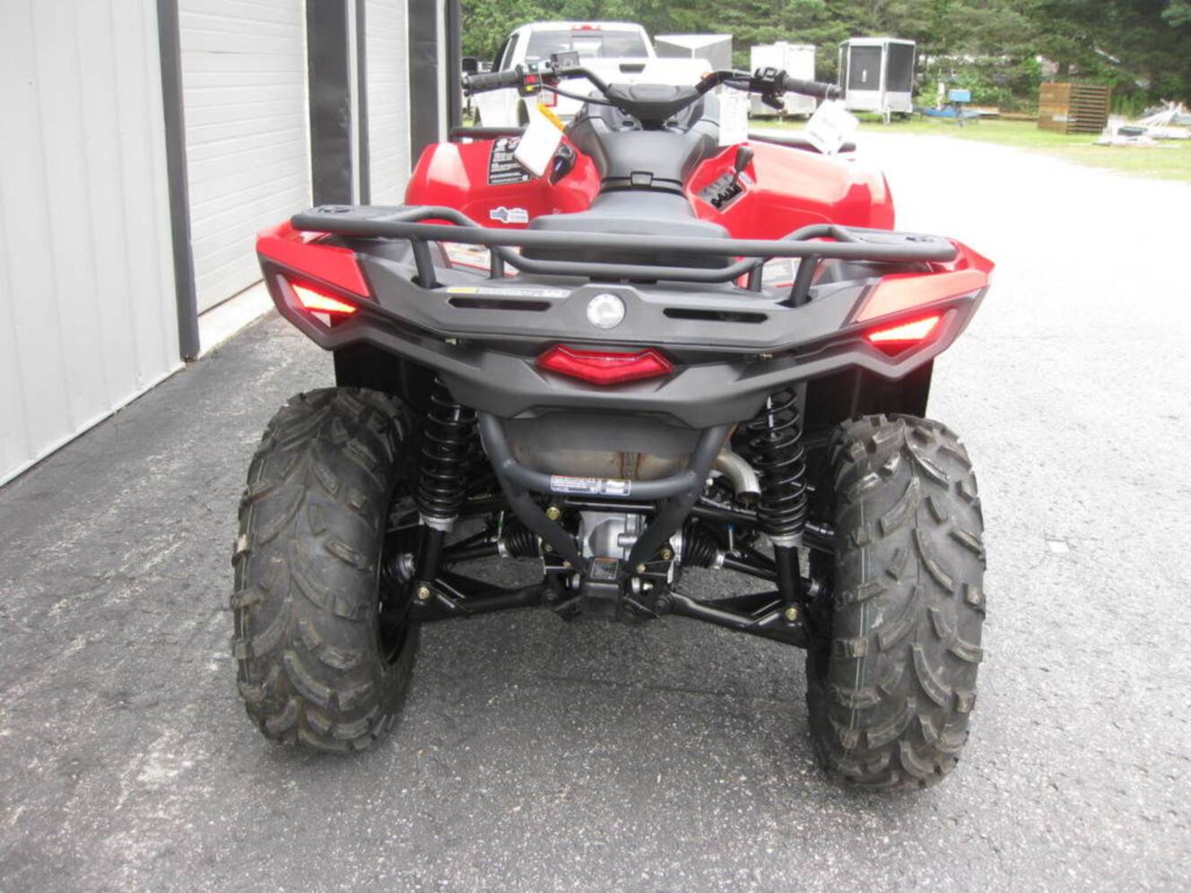 A photo of this 2025 Can-Am Outlander DPS 500