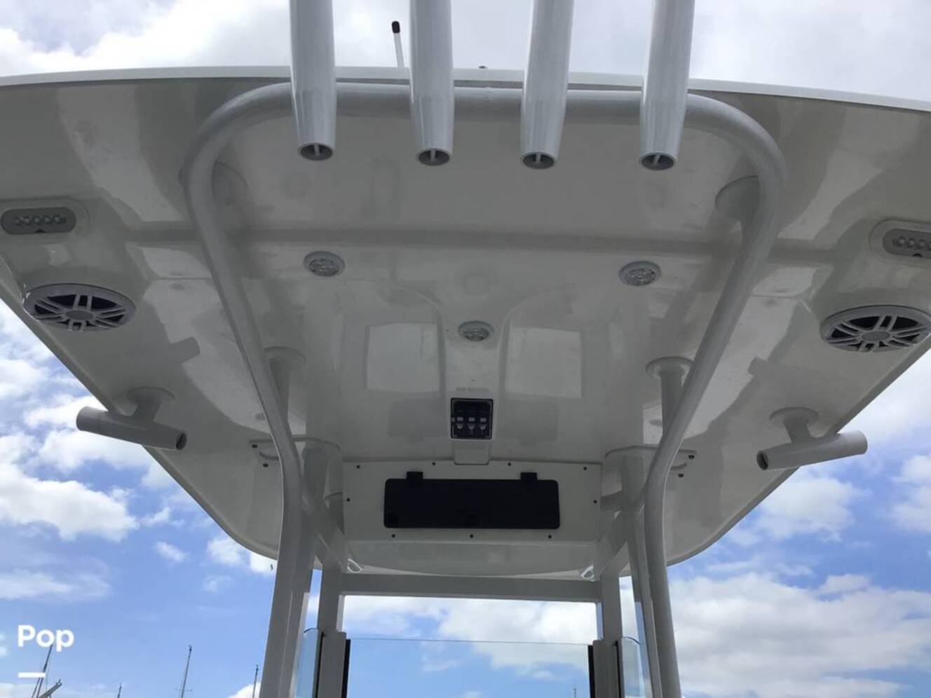 A photo of this 2025 Nauticstar 242 OSL