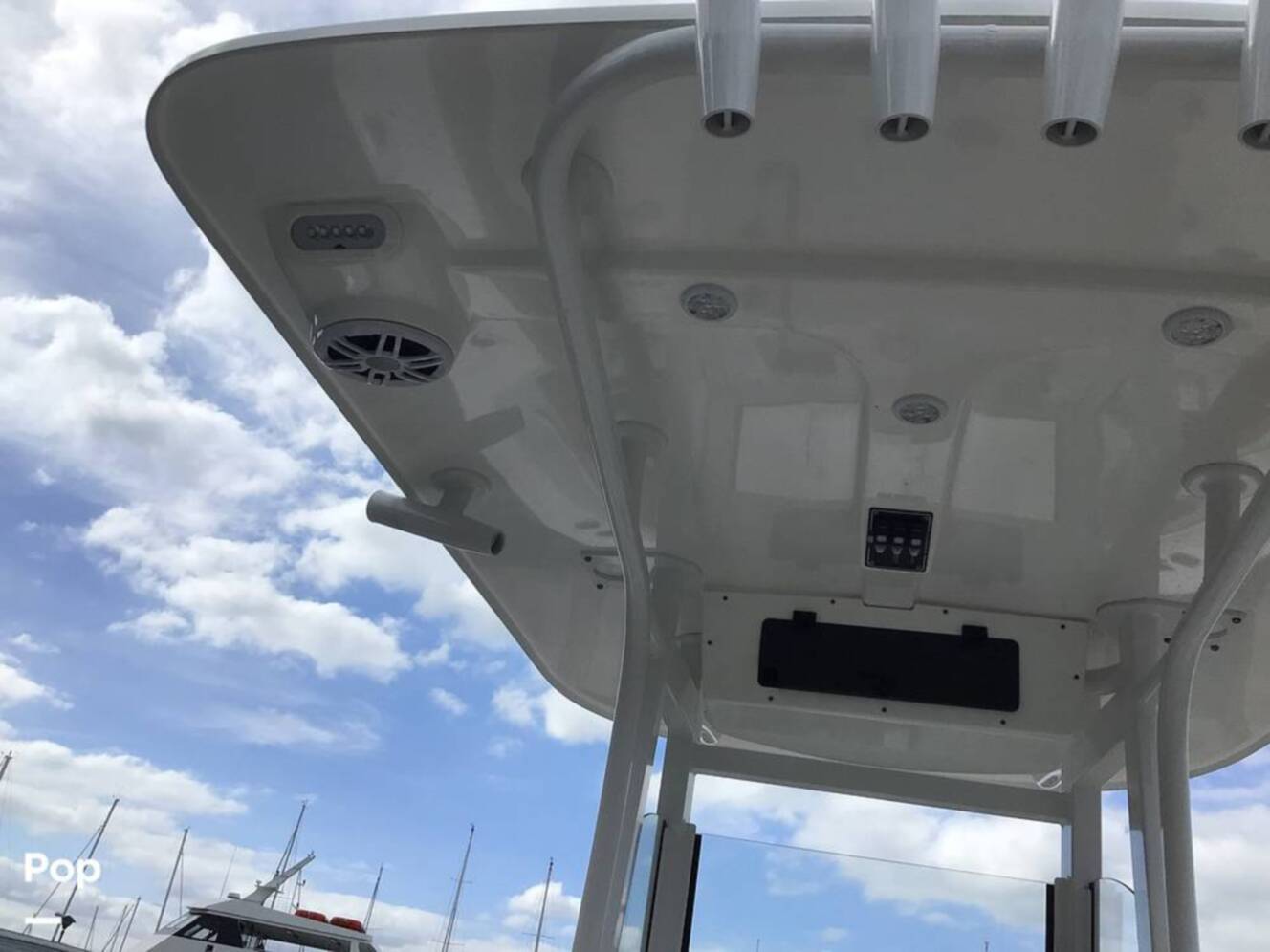 A photo of this 2025 Nauticstar 242 OSL