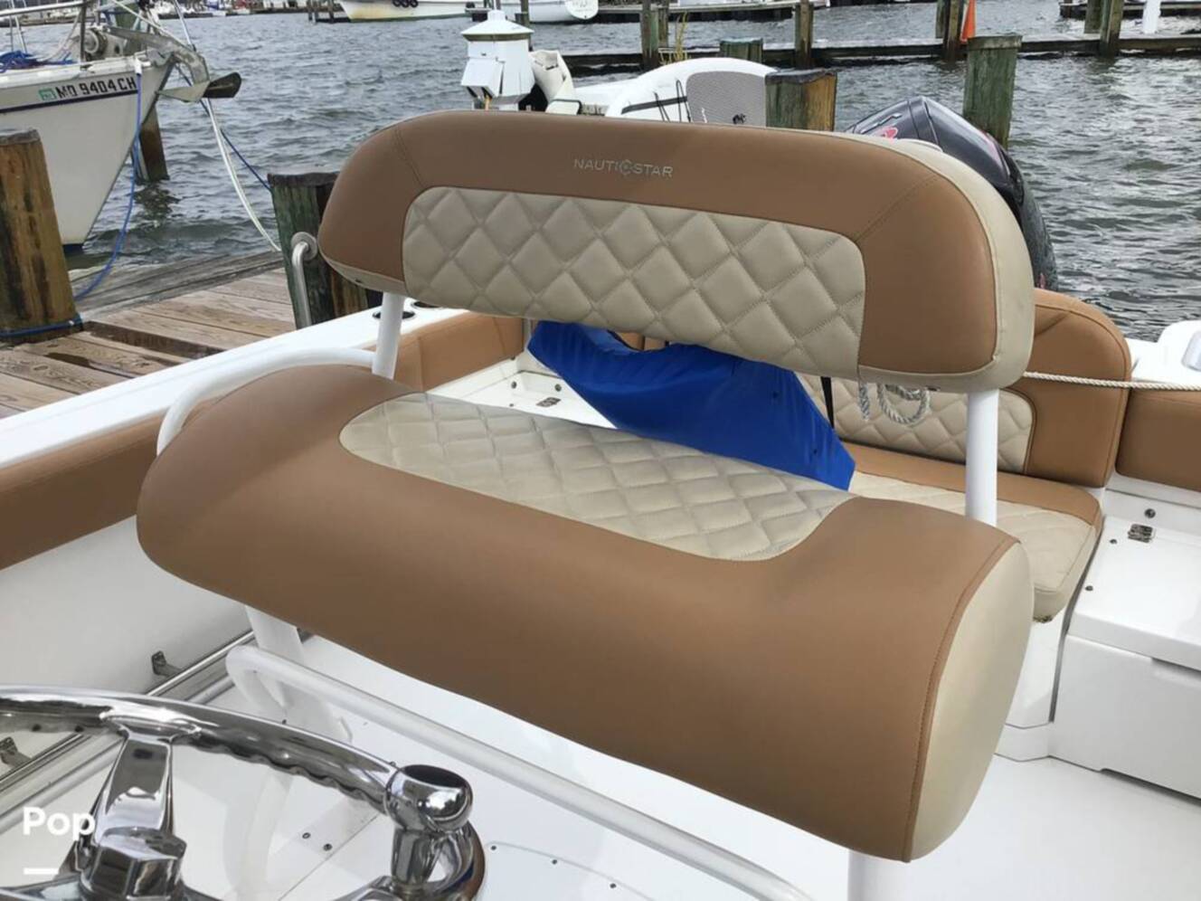 A photo of this 2025 Nauticstar 242 OSL