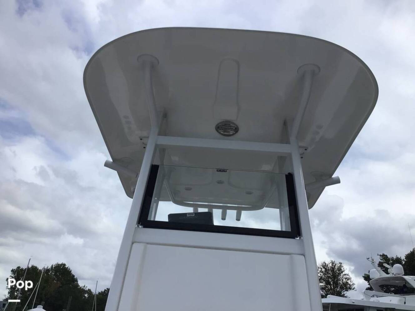 A photo of this 2025 Nauticstar 242 OSL