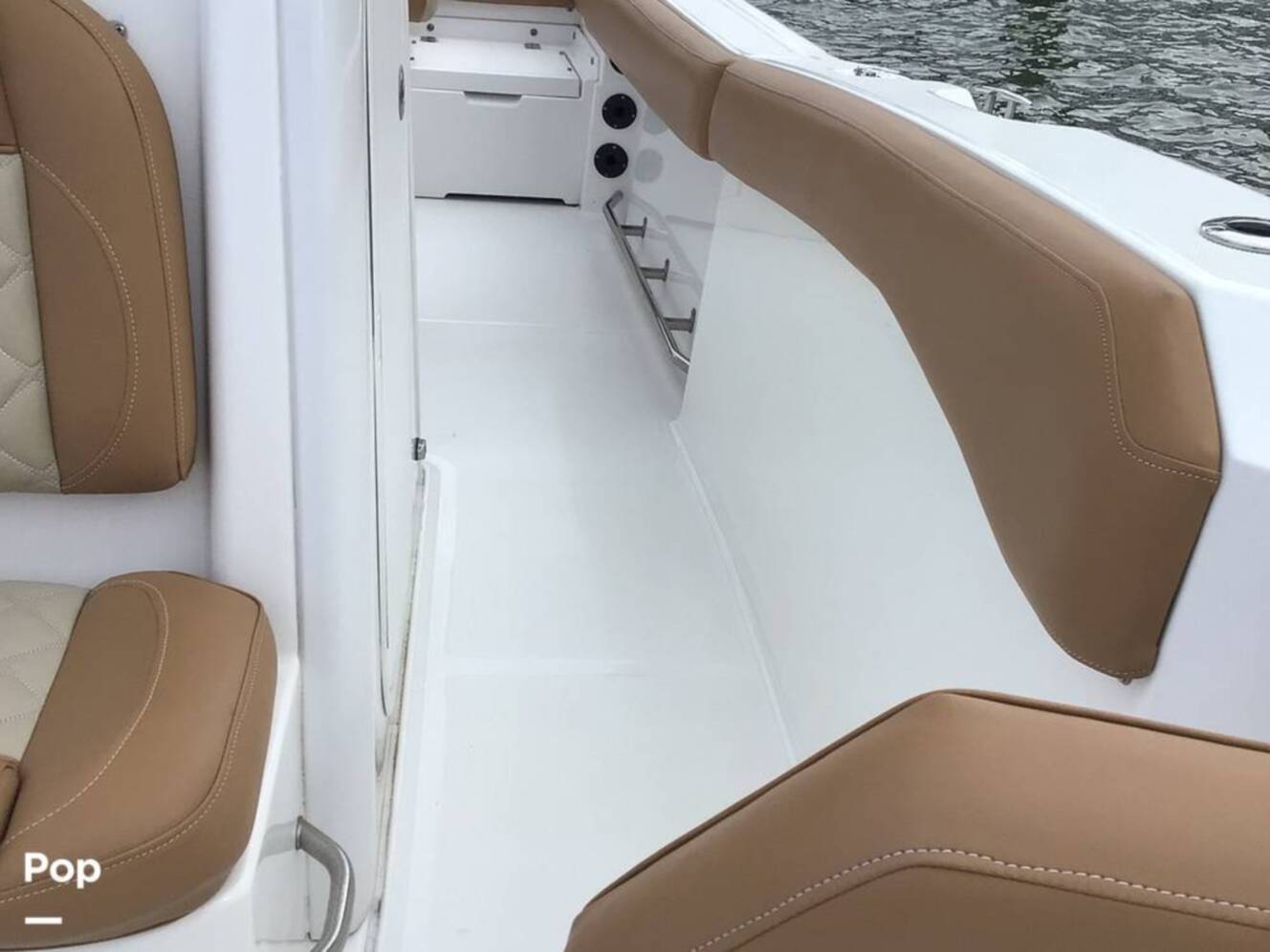 A photo of this 2025 Nauticstar 242 OSL