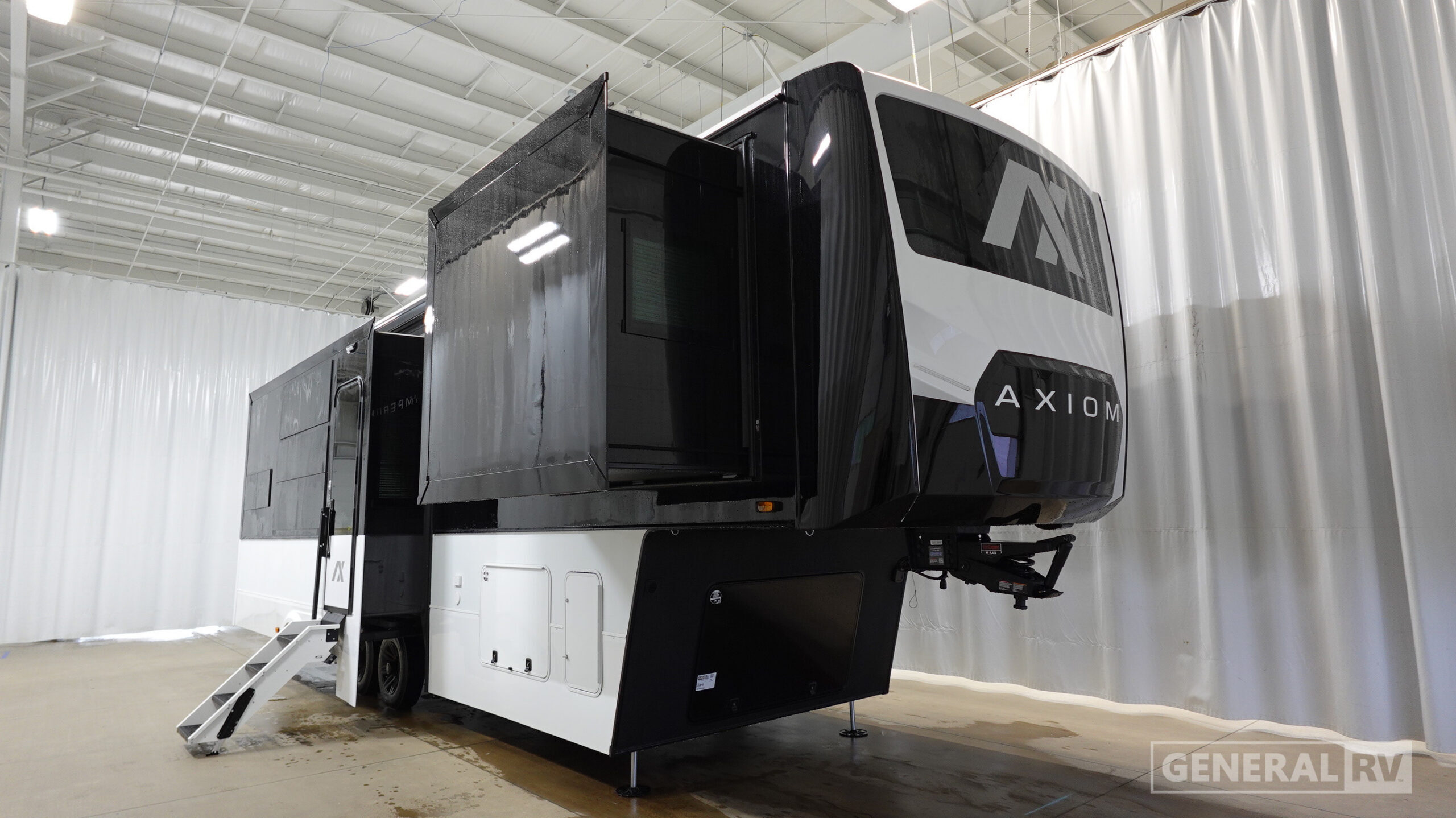 2027 Axiom IMPERIUM I2900 I2900RK in birch run MI