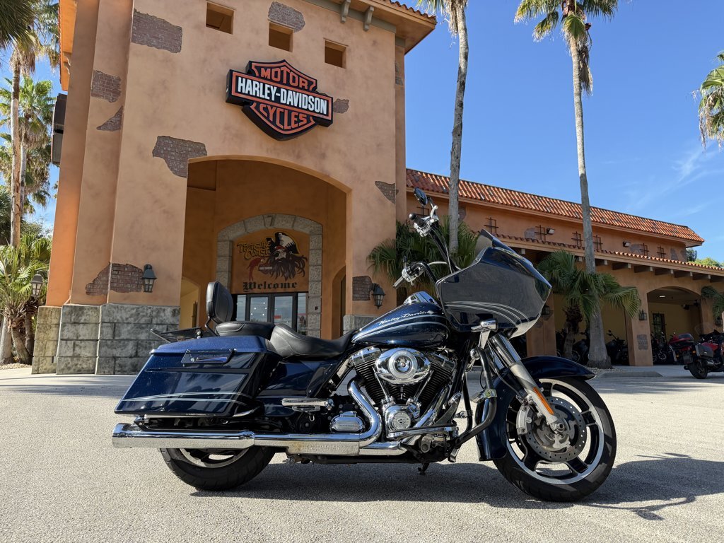 2013 Harley-Davidson ROAD GLIDE CUSTOM in stuart FL