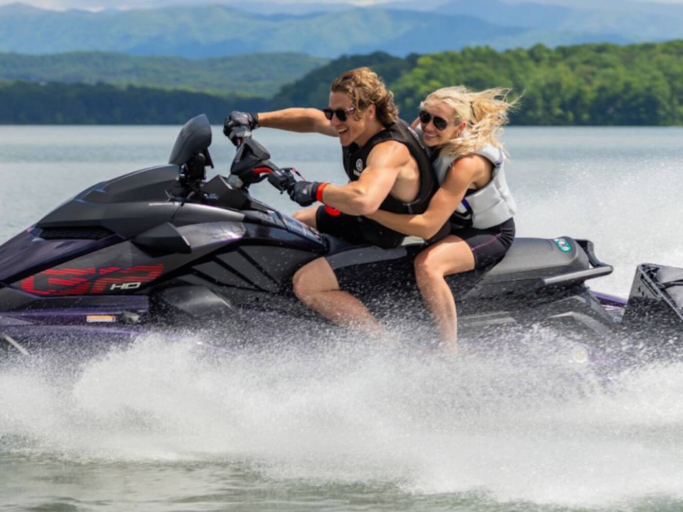 A photo of this 2026 Yamaha GP HO with Audio