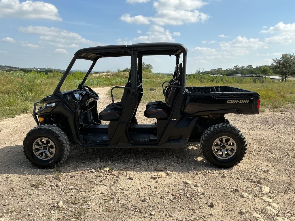 2023 Can-Am Defender MAX Lone Star HD10 in kerrville TX