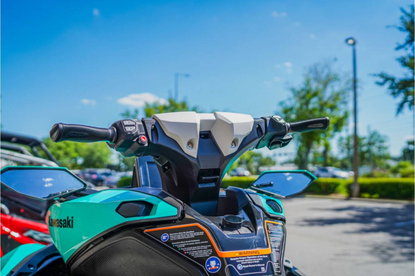A photo of this 2026 Kawasaki Jet Ski® Ultra® 310 LX-S