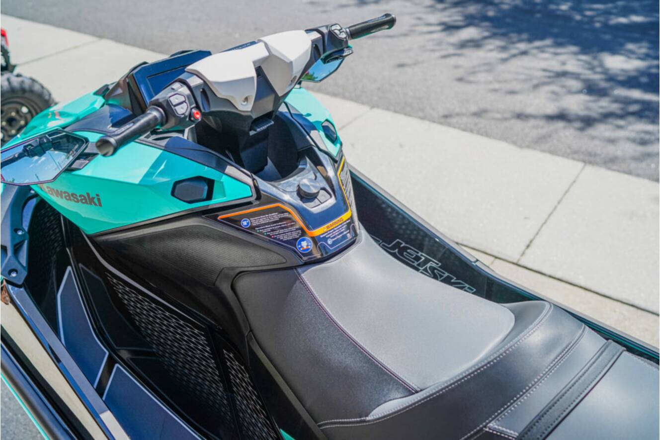 A photo of this 2026 Kawasaki Jet Ski® Ultra® 310 LX-S