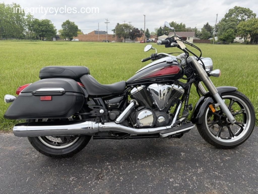 2014 Yamaha V Star® 950 Tourer in lewis center OH