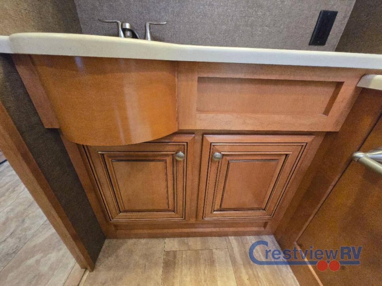 A photo of this 2017 Thor Motor Coach Palazzo 35.1