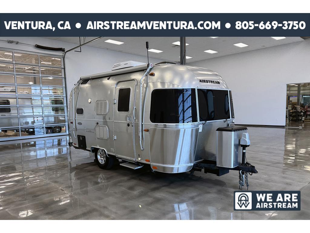 2017 Airstream Flying Cloud 19 Bunk RV