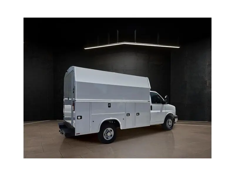 2026 CHEVROLET EXPRESS