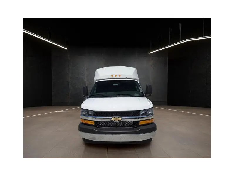 2026 CHEVROLET EXPRESS