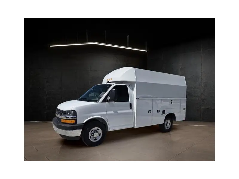 2026 CHEVROLET EXPRESS