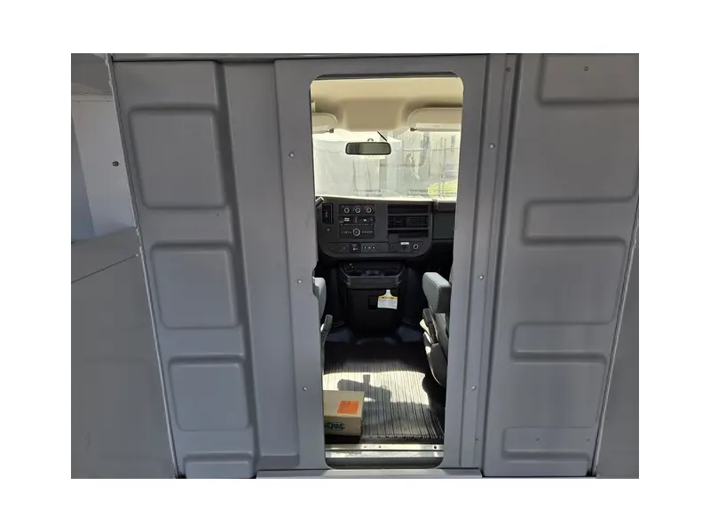 2026 CHEVROLET EXPRESS