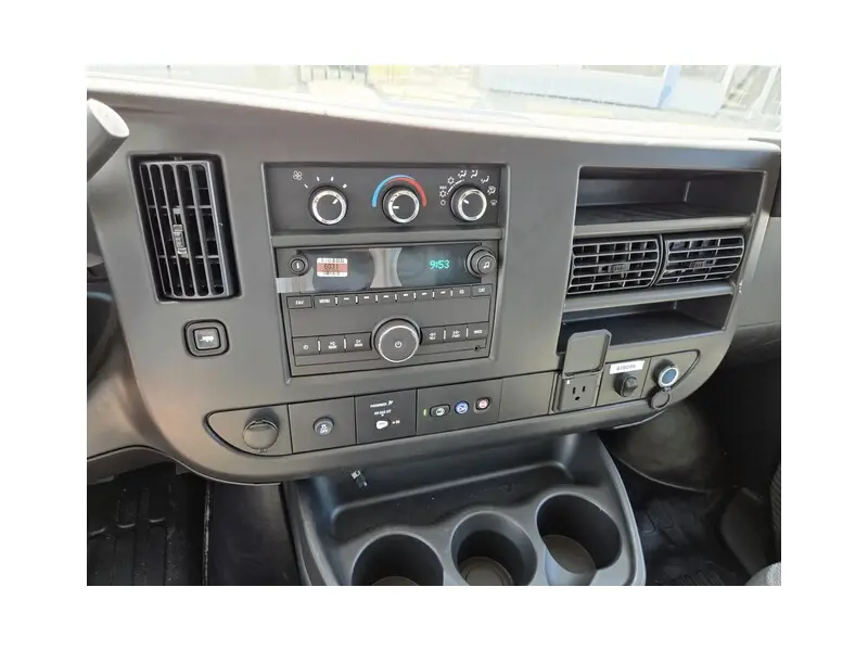 2026 CHEVROLET EXPRESS