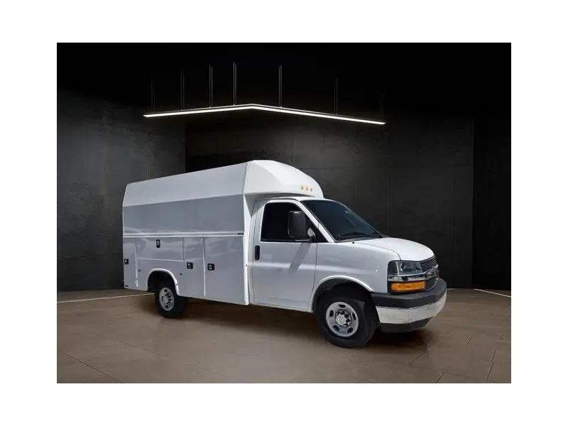 2026 CHEVROLET EXPRESS